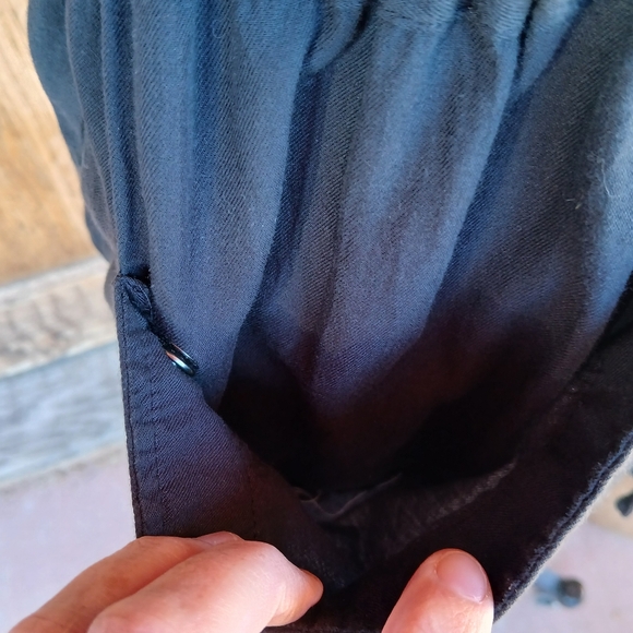 FREE PEOPLE Too FAR BLACK LONG TUNIC Utility Cargo Vest XS Sleeveless Button Up - Picture 5 of 10